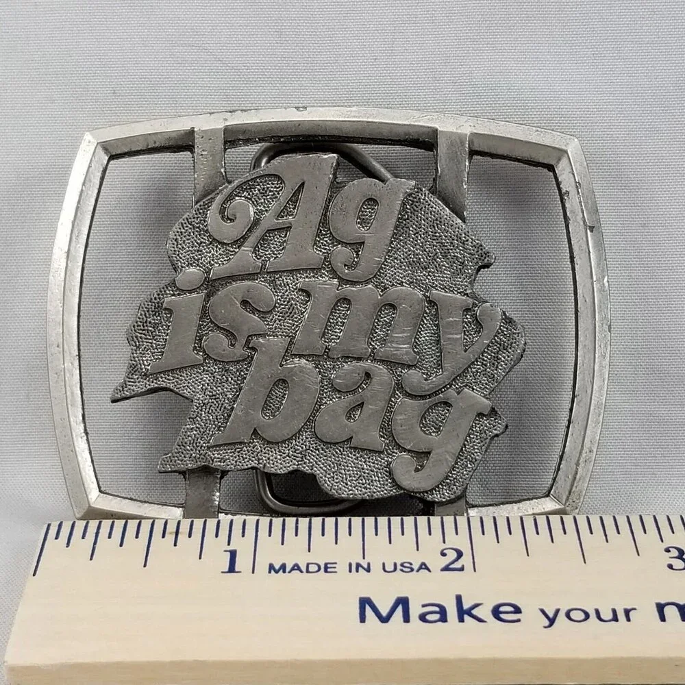 Vintage Belt Buckle 1977‎ Reiman Publications 